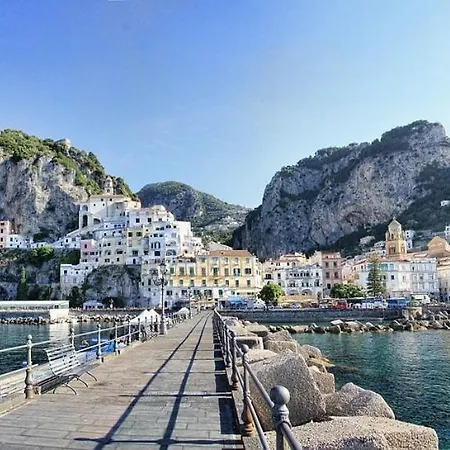 Apartment L'incanto House Salerno